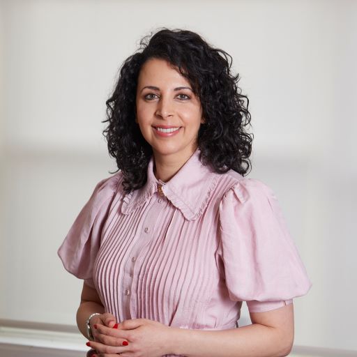 Portrait of Dr Mais Ali