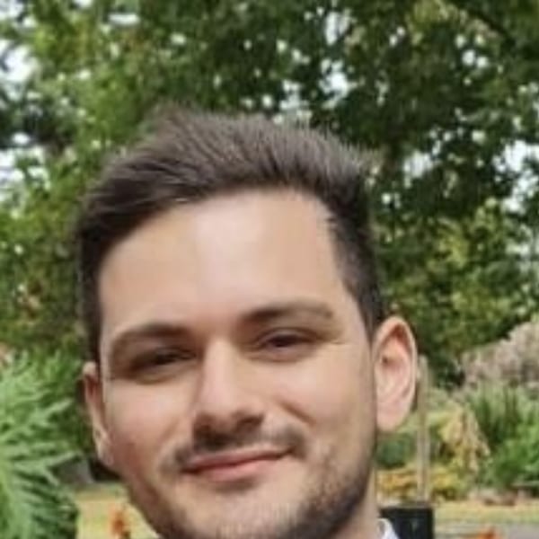 Portrait of Dr Peter Katsas
